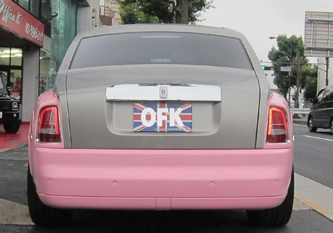  rolls-royce phantom diện cánh hồng - 4