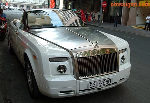  rolls-royce phantom drophead coupe thứ hai về việt nam - 1