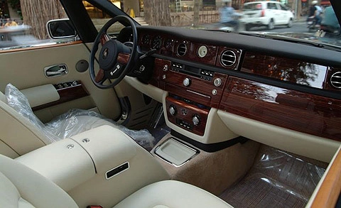  rolls-royce phantom drophead coupe thứ hai về việt nam - 8