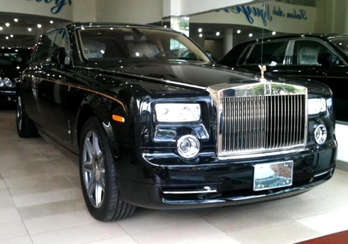  rolls-royce phantom in hình rồng về việt nam - 1