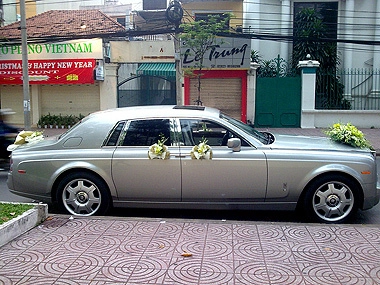  rolls-royce phantom làm xe hoa tại sài gòn - 2