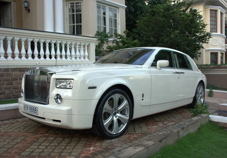  rolls-royce phantom trắng biển độc - 3