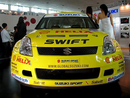  suzuki swift s1600 - nhà vô địch xe đua hạng nhỏ - 1