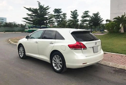  toyota venza đời 2009 giá hơn một tỷ tại việt nam - 3