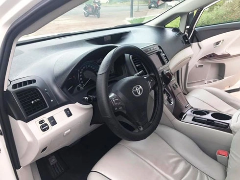  toyota venza đời 2009 giá hơn một tỷ tại việt nam - 5