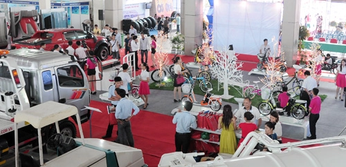  việt nam autoexpo 2014 khai mạc - 1