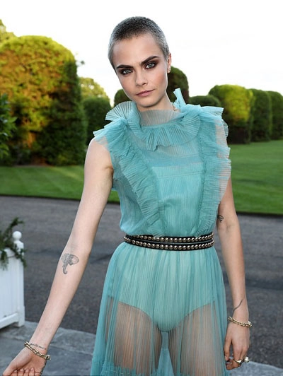  cara delevingne măc vay hơ dư sư kiên tư thiên - 1