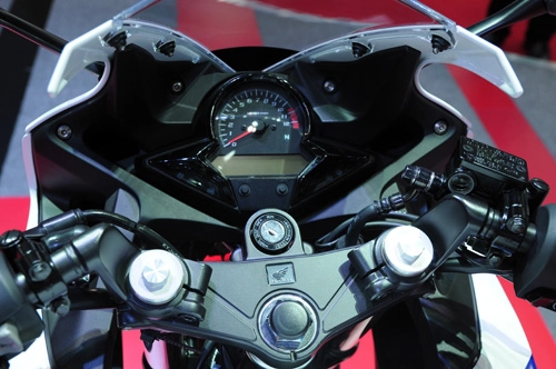  ảnh honda cbr300r tại bangkok motor show 2014 - 8