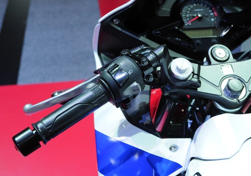  ảnh honda cbr300r tại bangkok motor show 2014 - 10