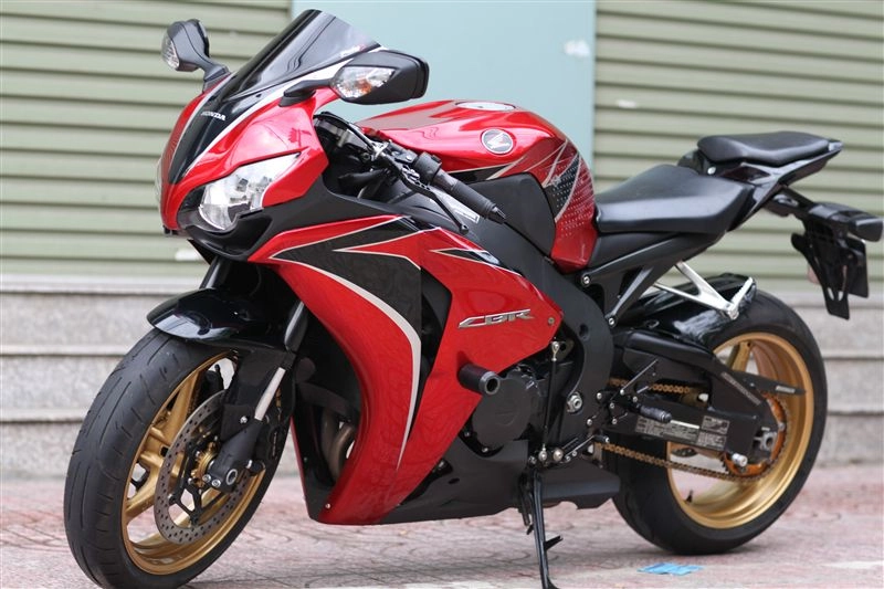 Cbr1000rr vô ít đồ nhẹ - 4