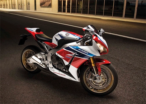  honda cbr1000rr sp giá từ 13600 usd tại nhật - 1