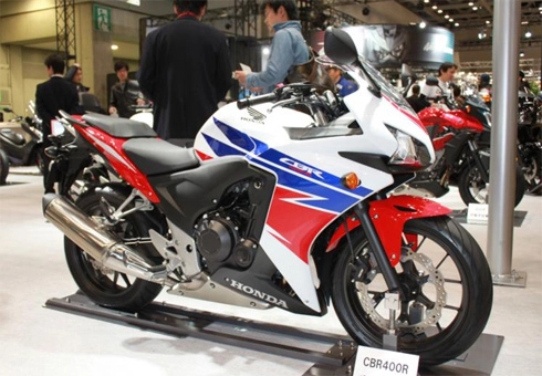  honda cbr400r có giá từ 6800 usd - 1