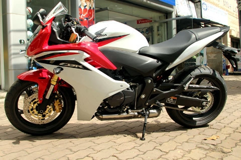  xế độc honda cbr600fa 2011 cập cảng sài gòn - 1