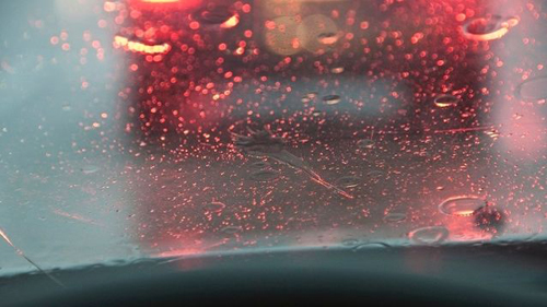  10 nguyên tắc vàng lái xe dưới trời mưa - 4