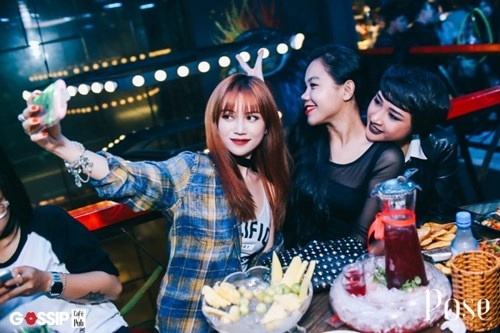 Ăn chơi điên cuồng miễn phí tại gossip pub mới siêu khủng và cực chất - 3