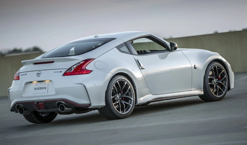  ảnh chi tiết nissan 370z nismo 2015 - 4