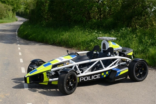  ariel atom làm xe cảnh sát - 1