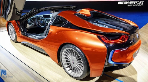  bmw bật đèn xanh sản xuất i8 spyder - 1