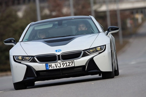  bmw i8 kế thừa thiết kế của m1 - 1