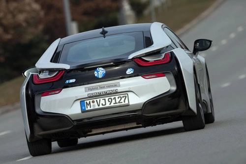  bmw i8 kế thừa thiết kế của m1 - 3