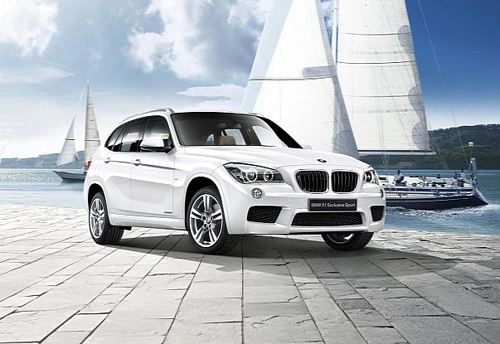  bmw x1 đặc biệt exclusive sport giá 51100 usd - 1