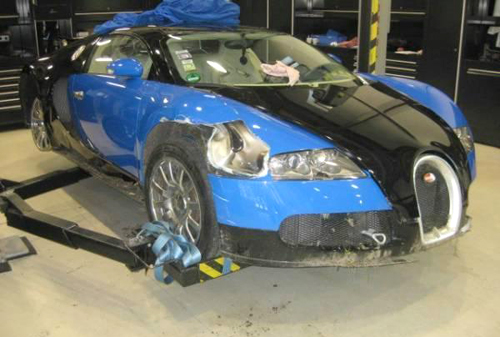  bỏ 250000 usd để mua siêu xe bugatti veyron bị tai nạn - 2