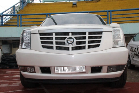  cadillac escalade đời 2007 giá hơn 12 tỷ tại việt nam - 2