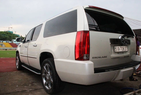  cadillac escalade đời 2007 giá hơn 12 tỷ tại việt nam - 3