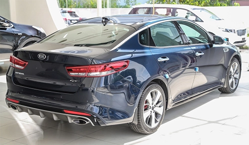  chi tiết kia optima gt tại malaysia - 3