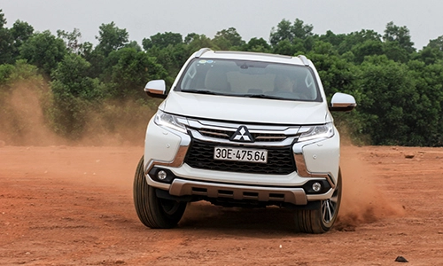  chi tiết mitsubishi pajero sport thế hệ mới tại hà nội - 5