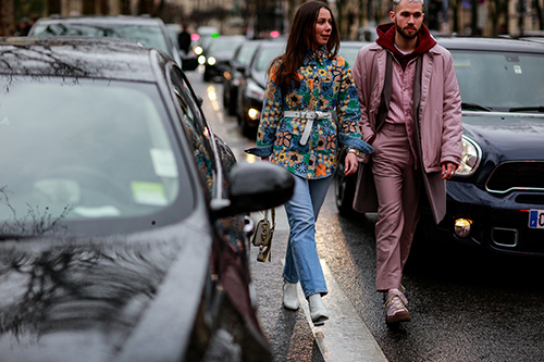 Mặc trời mưa street style ở paris fashion week vẫn đẹp rộn ràng - 10