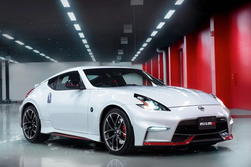  nissan ra mắt 370z nismo 2015 - 1