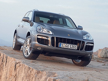  porsche thu lớn nhờ cayenne - 1