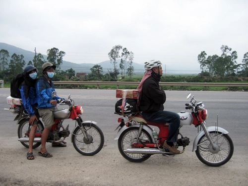  rong ruổi sài gòn - hà nội với honda 67 - 7