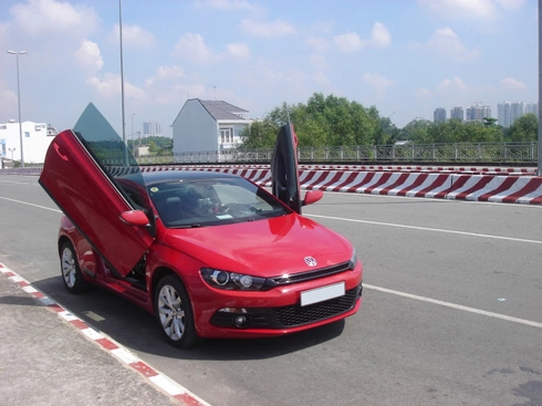  scirocco độ cửa cắt kéo tại sài gòn - 1