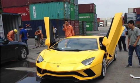  siêu phẩm lamborghini aventador s đầu tiên về việt nam - 1