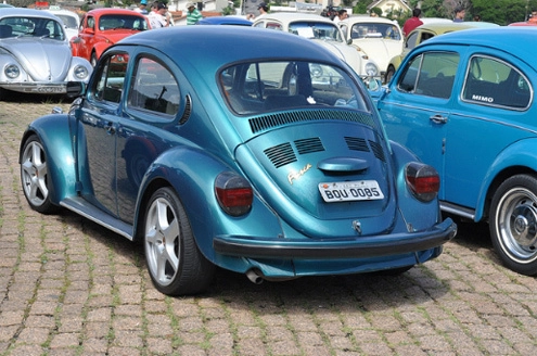  volkswagen beetle cổ đủ sắc màu - 10