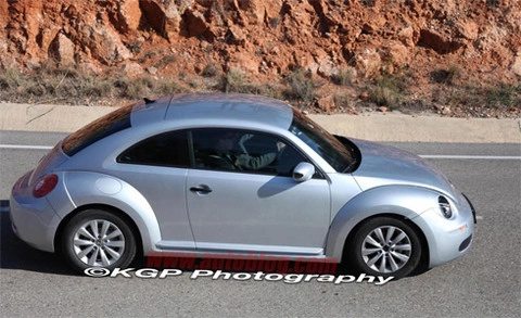  volkswagen new beetle 2012 lộ diện trên đường thử - 3