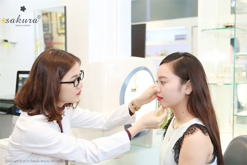 Bác sĩ da liễu và beauty blogger tiết lộ cách chăm sóc da - 1