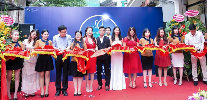 Linh nham group ra mắt 2 siêu phẩm trong buổi khai trương center đình đám - 1