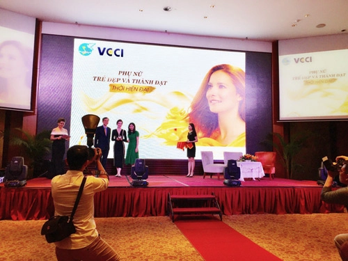 Mc thanh mai tiếp tục gặt hái thành công trong kinh doanh - 1