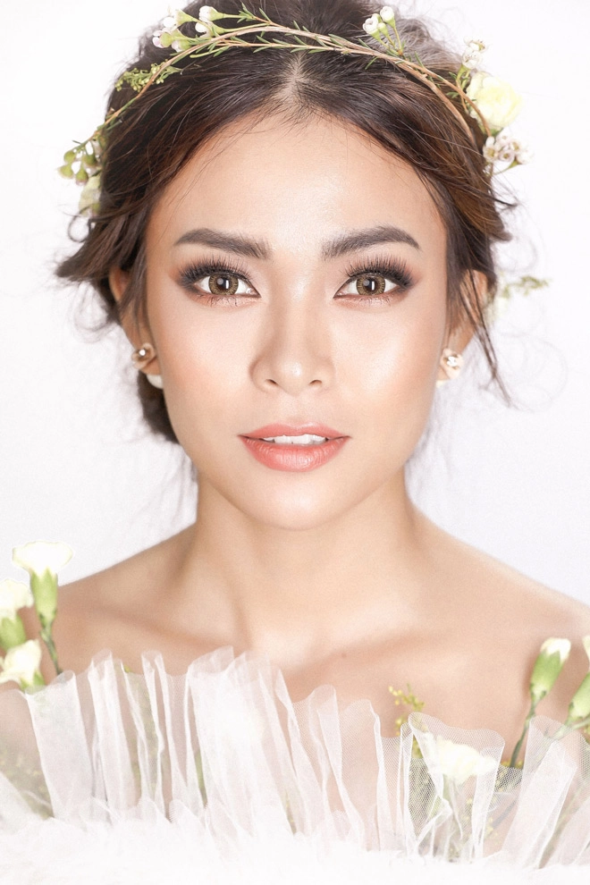 Chưa đi thi mâu thủy đã được miss universe 2005 dự đoán trở thành hoa hậu - 1