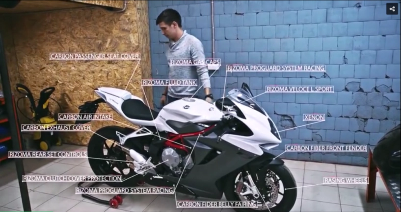 clip mv agusta f3 đầy lôi cuốn với quá trình lên đồ chơi cực chất - 1