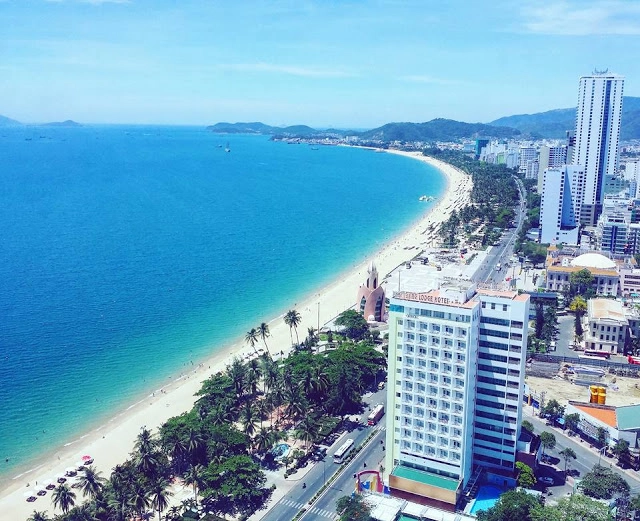 Đường hầm thông biển tại nha trang - 5