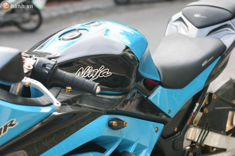 Kawasaki ninja 300 cực chất trong sắc xanh đầy nổi bật - 10