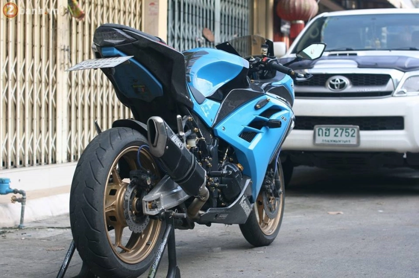Kawasaki ninja 300 cực chất trong sắc xanh đầy nổi bật - 13