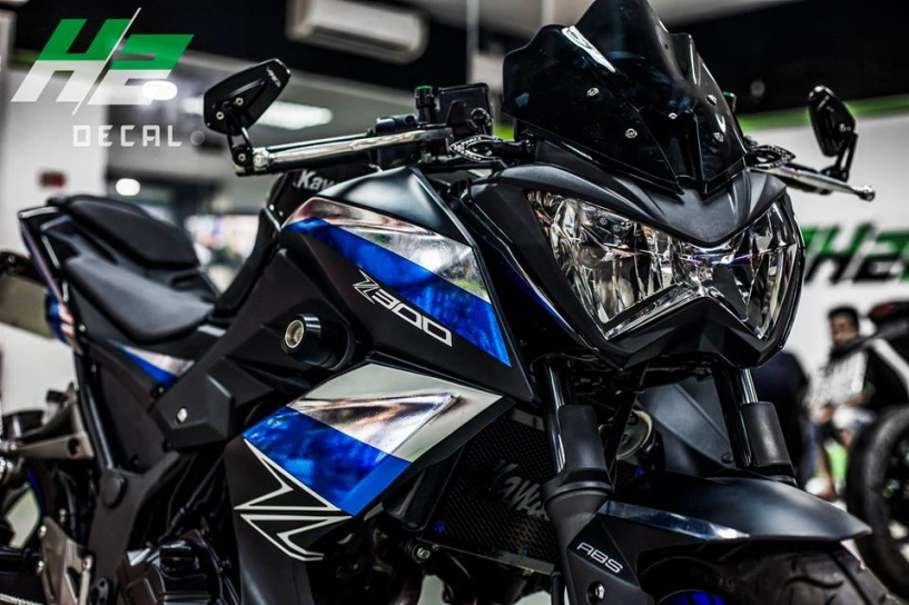 Kawasaki z300 thoát xác đầy phong độ với phiên bản blue man - 5