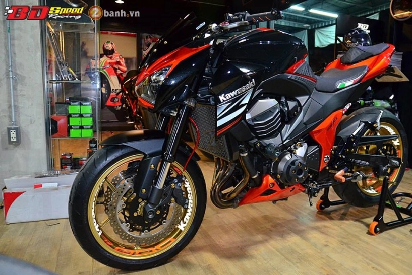 Kawasaki z800 độ cực chất với vẻ ngoài hào nhoáng - 1