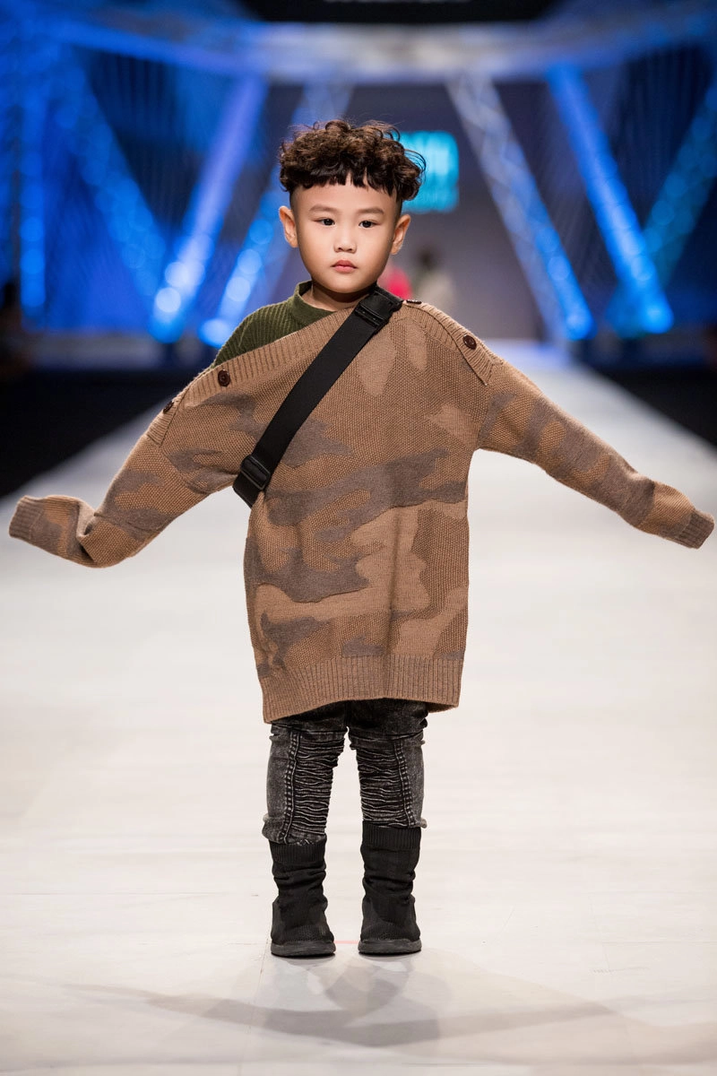 Khi những cô cậu mẫu nhí này catwalk vnfw đã không còn là sân chơi chỉ dành cho người lớn - 8