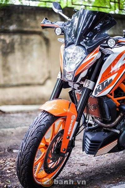 Ktm duke 390 khoe dáng chuẩn bên phố vắng - 1